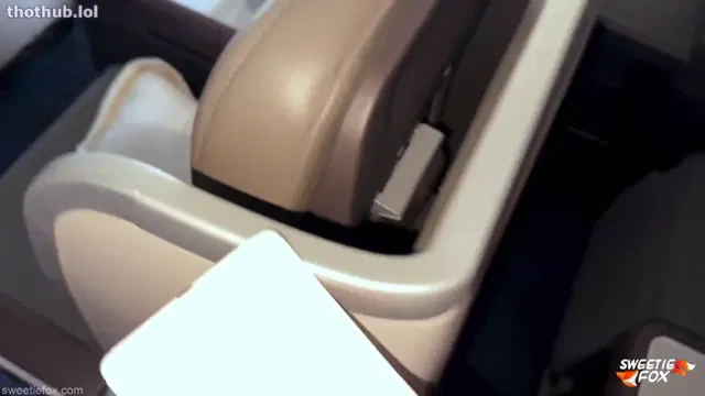 Sweetie Fox – Fucking With Stranger From The Next Airplane Seat POV