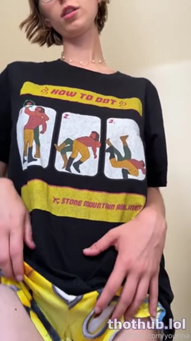 Yourina naked oil and tease ppv