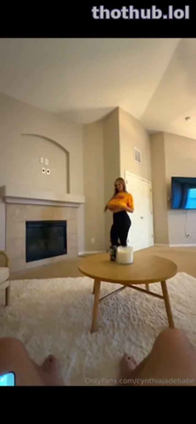 CA cynthiajadebabe couch bg fuck