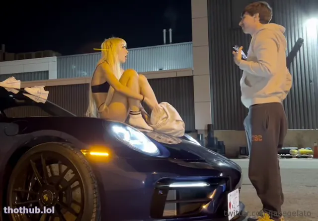 Waifumiia- public quickie 2