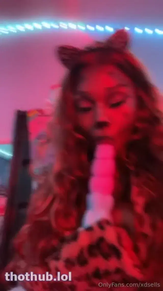 Xdsells dildo blowjob ppv