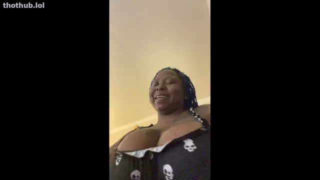 Angelfairyyy flashing her big tits live on twitch