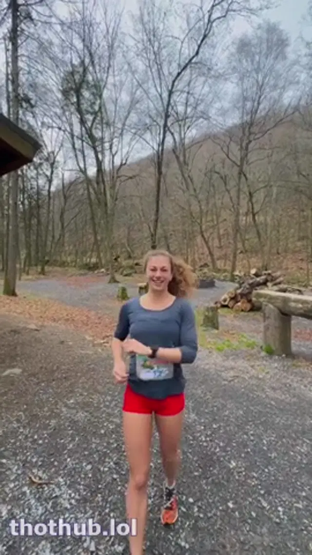 Laurellee22 jogging and fucking trial