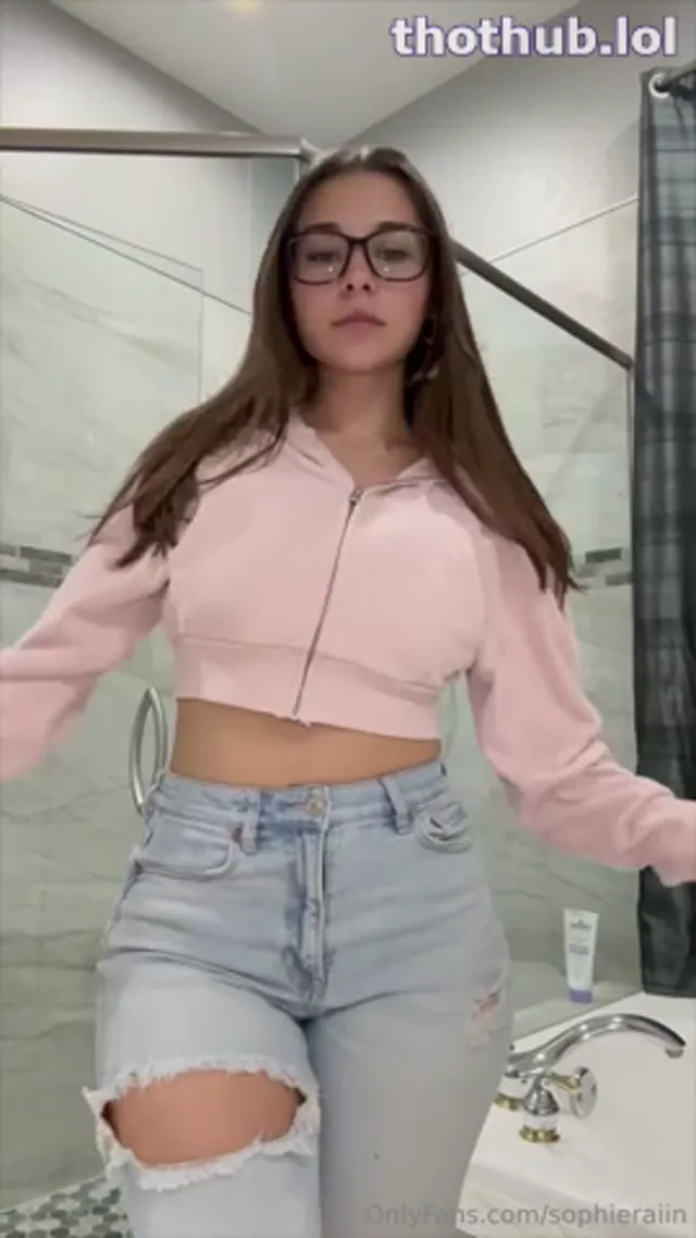 Sophieraiin porn