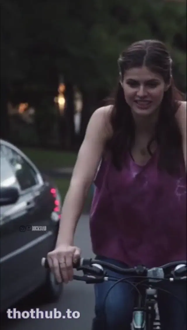 Alexandra Daddario