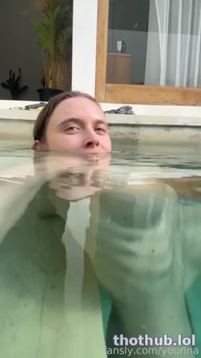 Yourina Fansly naked pool