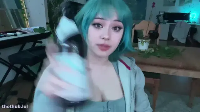 JADEYANH
