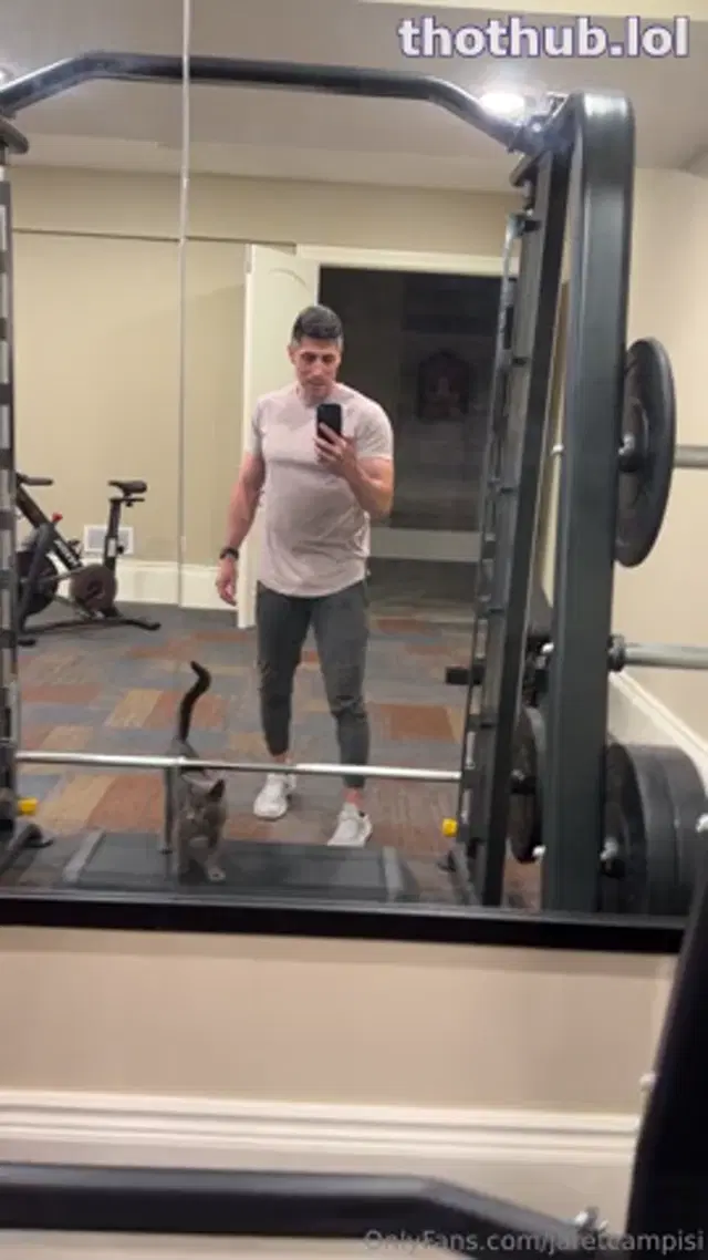 Christina Khalil nipslip selfie vid w bf