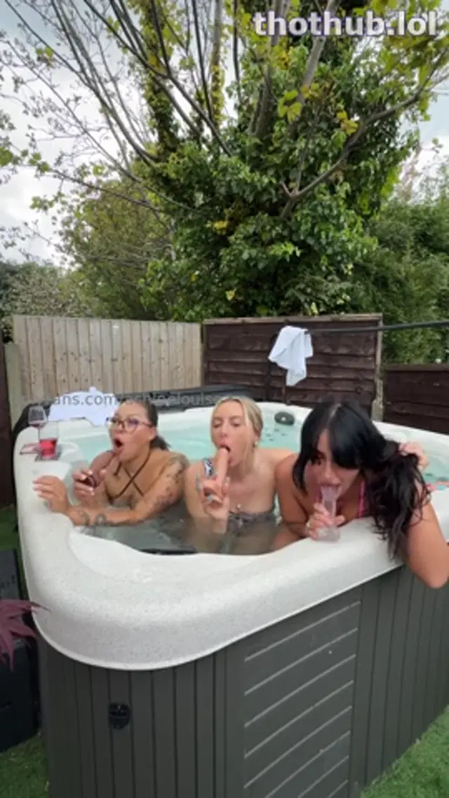 Ashlee British blonde GGG dildo hot tub