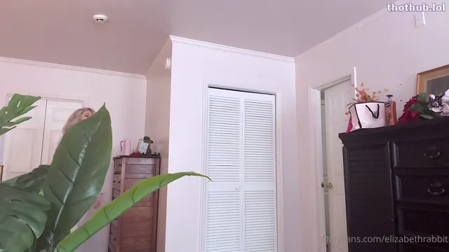 Elizabeth Rabbit sis creampie