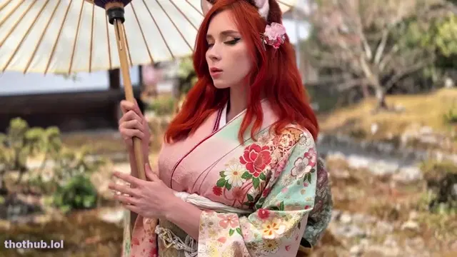 Sweetie Fox japanese furry cosplay