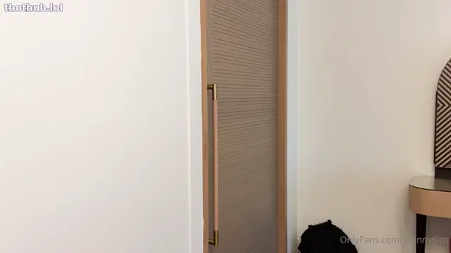 Pom, Johnny Sins  Round 2 British Babe With A Booty Is Back