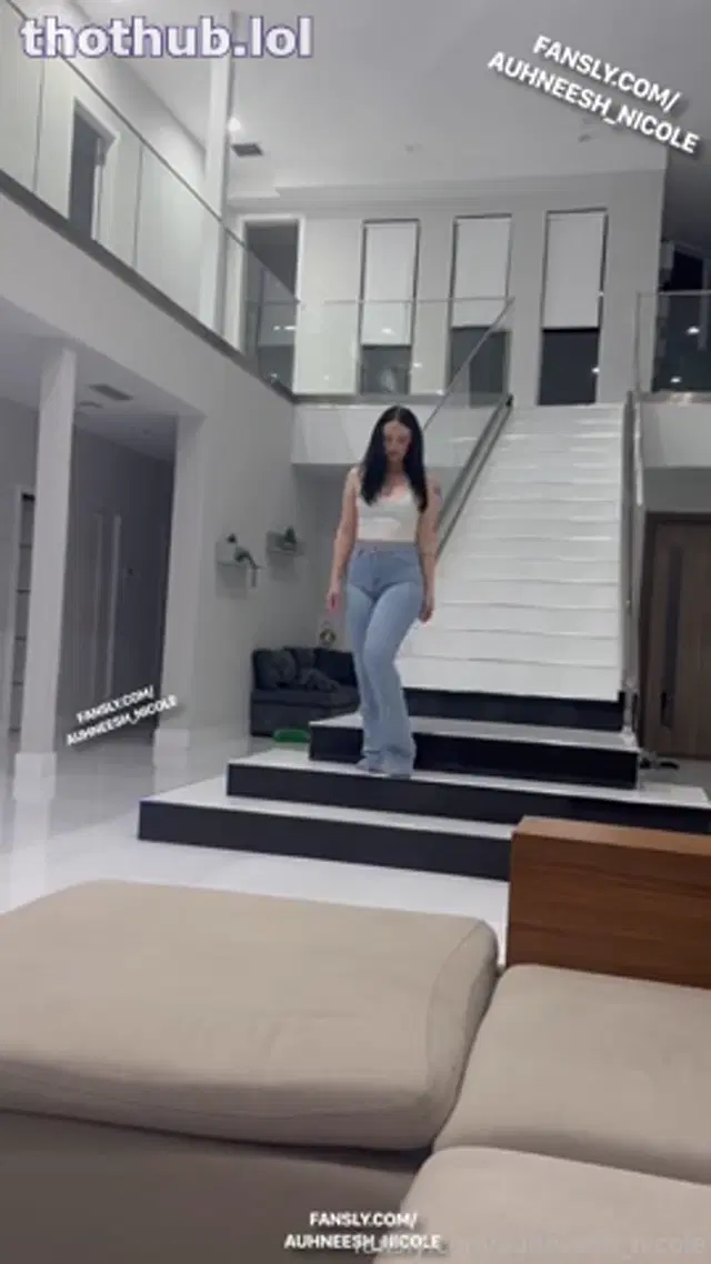 Auhneesh Nicole – BBC Rips Snowbunny’s Jeans Then Fucks Her