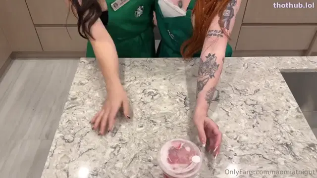 Naomi n faye starbucks threesome