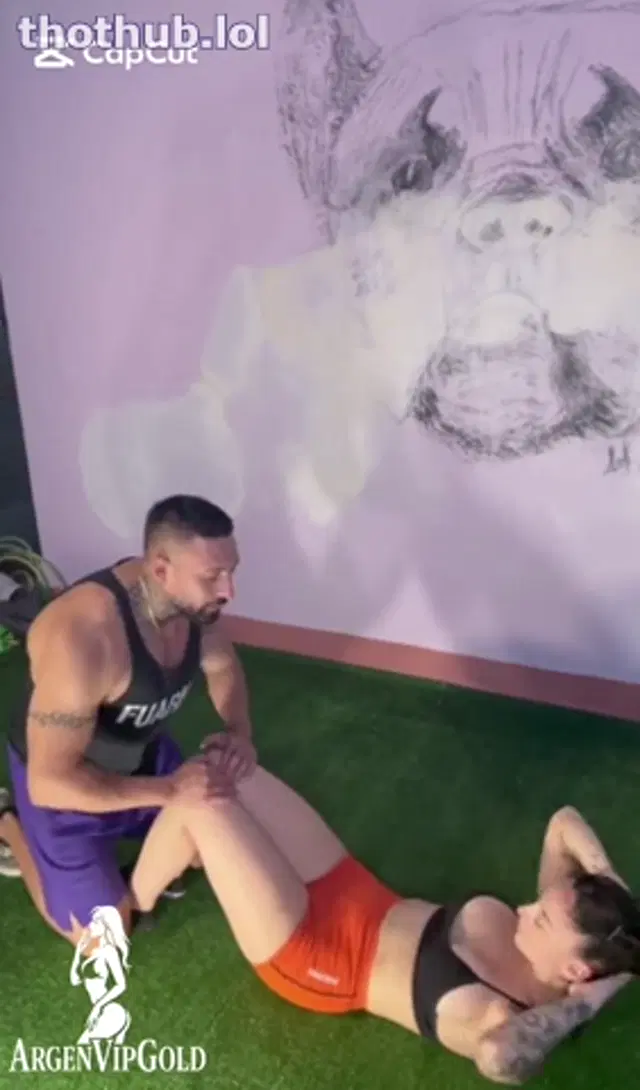 [ Ailu Ottaviano se coje al personal trainer ]
