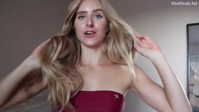 Caroline Zalog BOUTINE LA BIKINI TRY ON