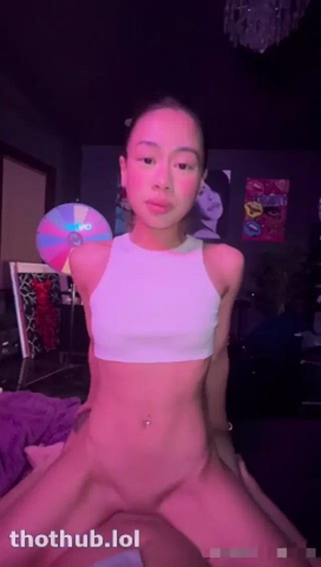 Kayla – Assian pretty camgirl vlog Leaked onlyfans pov Sextape beauty teen viral