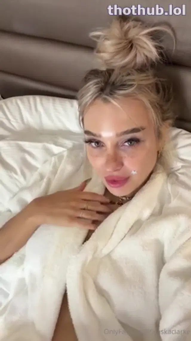Alaska Clarke Taking Dick From Behind In The Shower