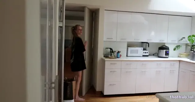 Caroline Zalog Easter POV Video