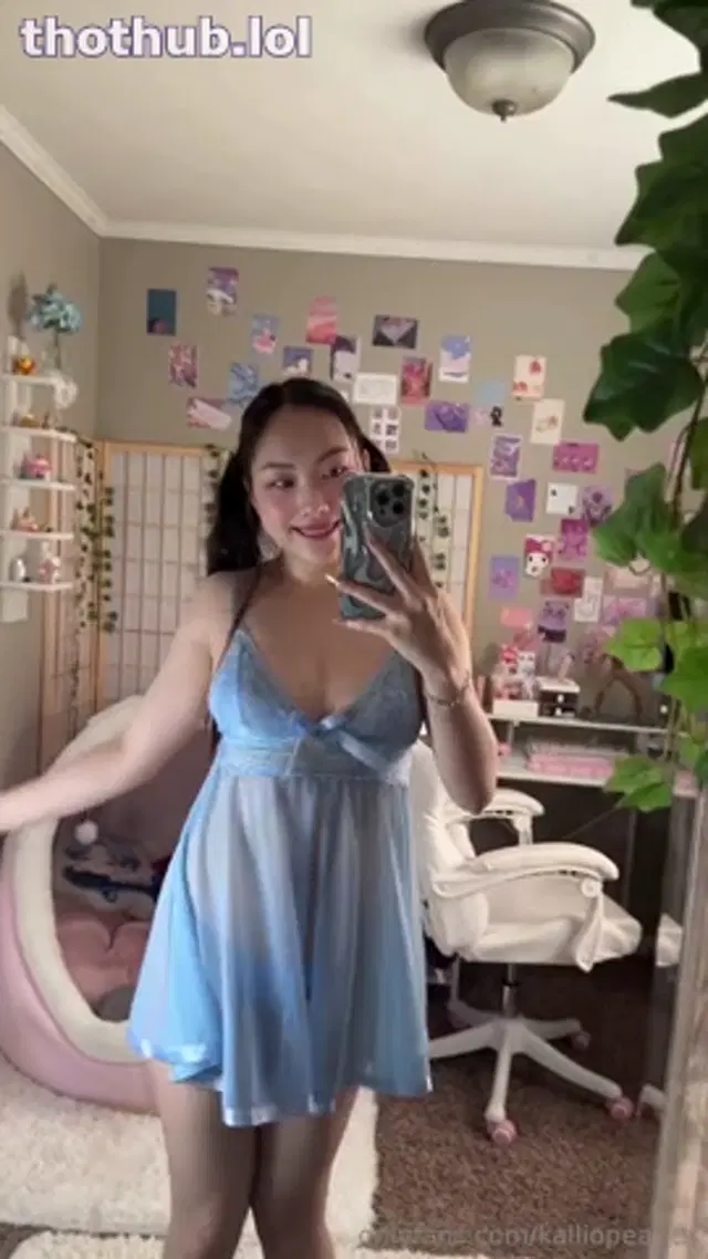 Waifupeanut dildo masturbation ppv