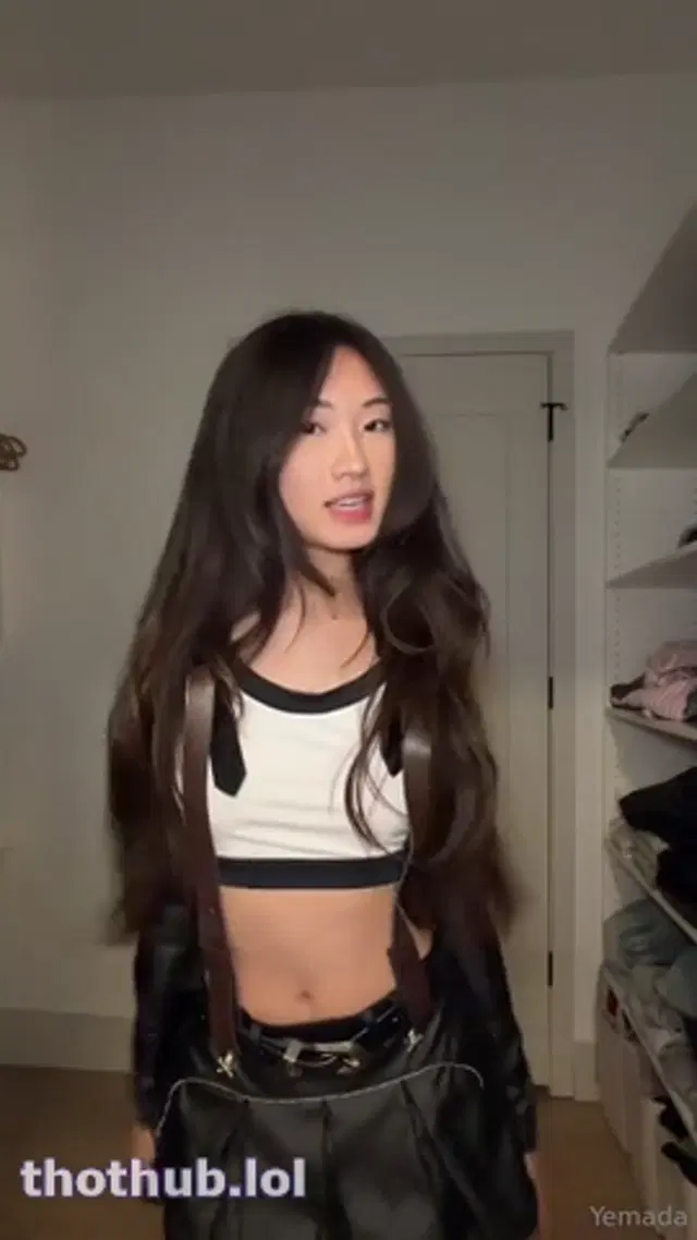 Yemada asian club girl solo