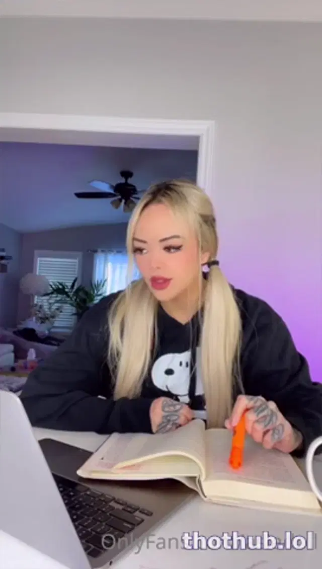 AsiaDoll