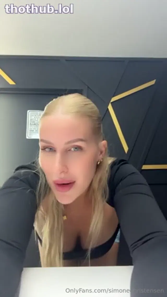Simone Christensen | simonechristensen Bare Naked ASS ONLYFANS