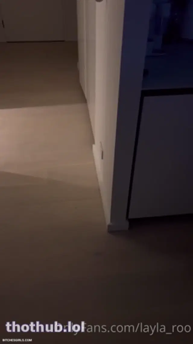 Stepbro helps lily lanes stuck stepsis
