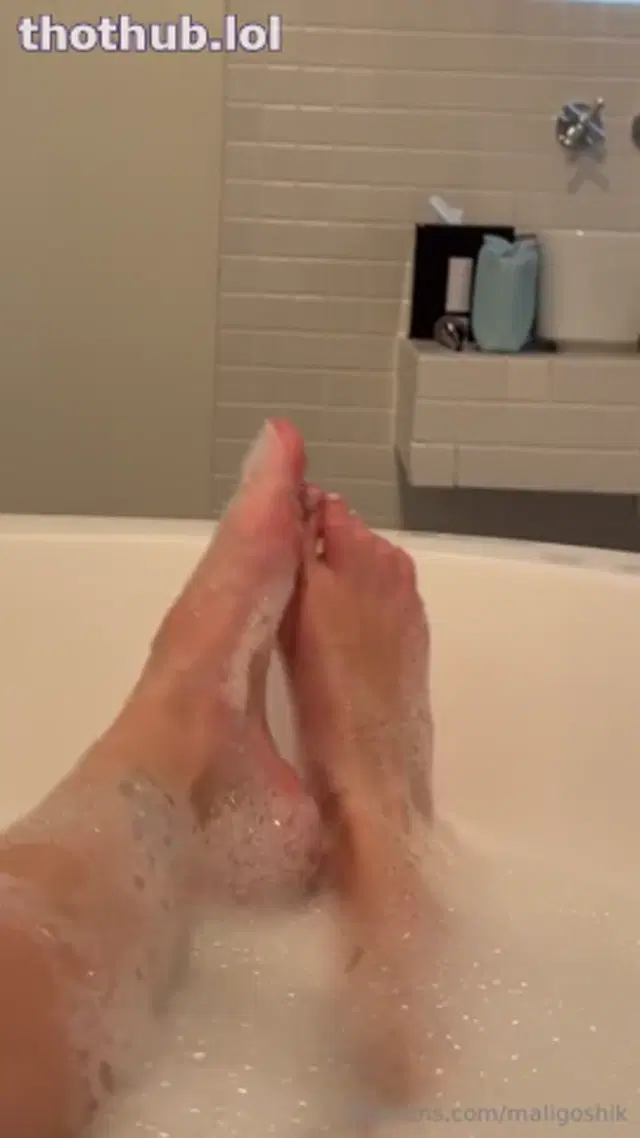 Maligoshik  – feet bath