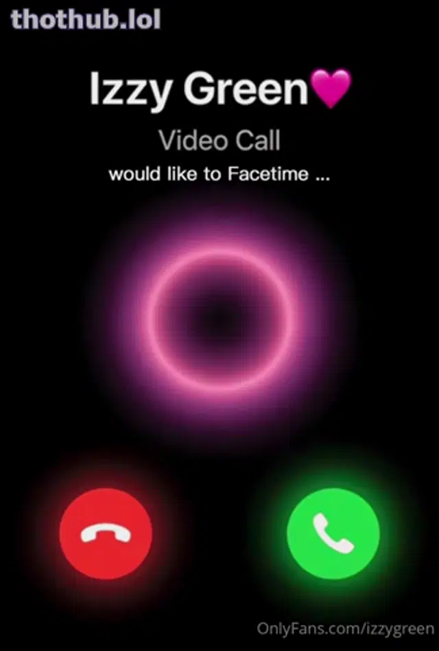 Izzy Green Gives A JOI During Facetime
