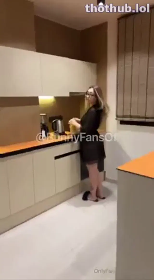 Regina.a | dor.iitos Kitchen Sextape Onlyfans