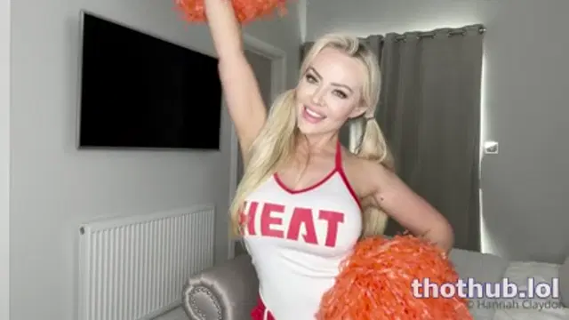 Hannah claydon-cheerleader