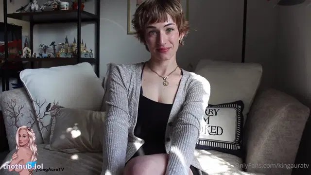 King Aura Horny Therapy Client needs to fuck you