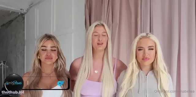 Sisabellaa lingerie try on with friends