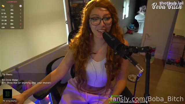 Boba_bitch making my tits and pussy vibrate