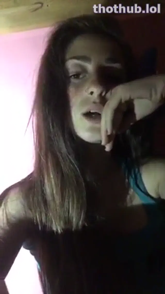 Paula Vara con amiga periscope
