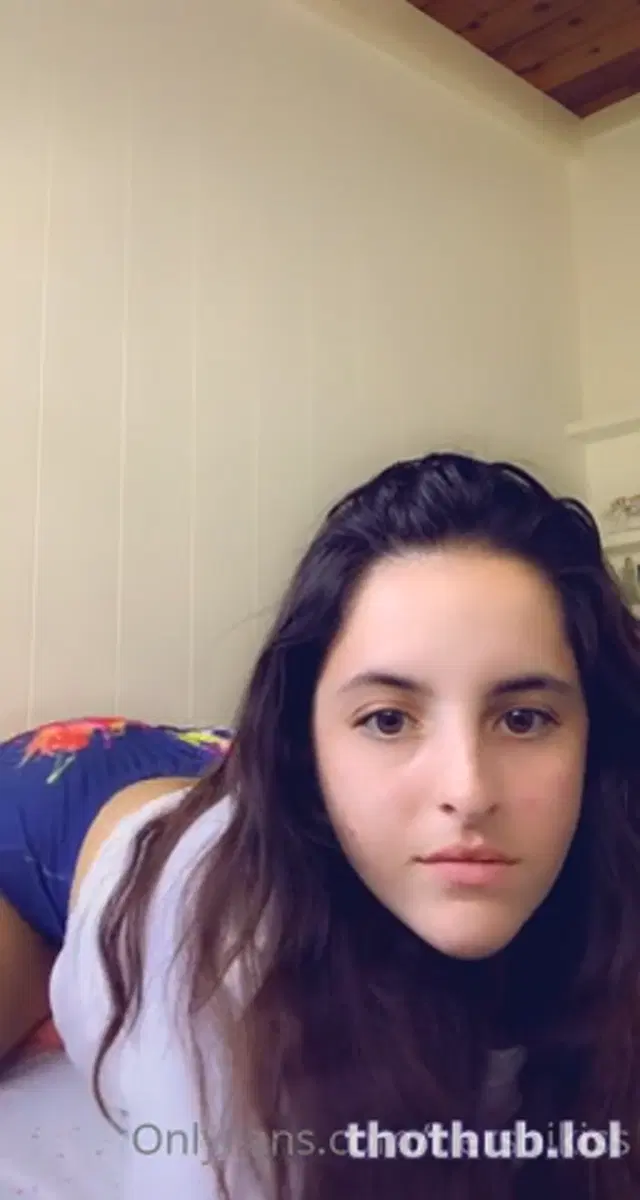 Susannah bouncing her big ass