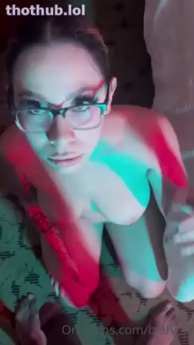 Blahgigi blowjob skills are on display