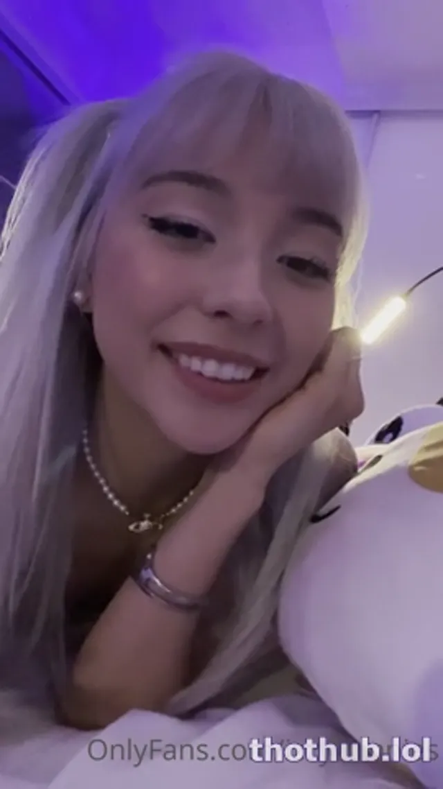 WAIFUMIIA | IZZYBUNNIES – JOI Facetime