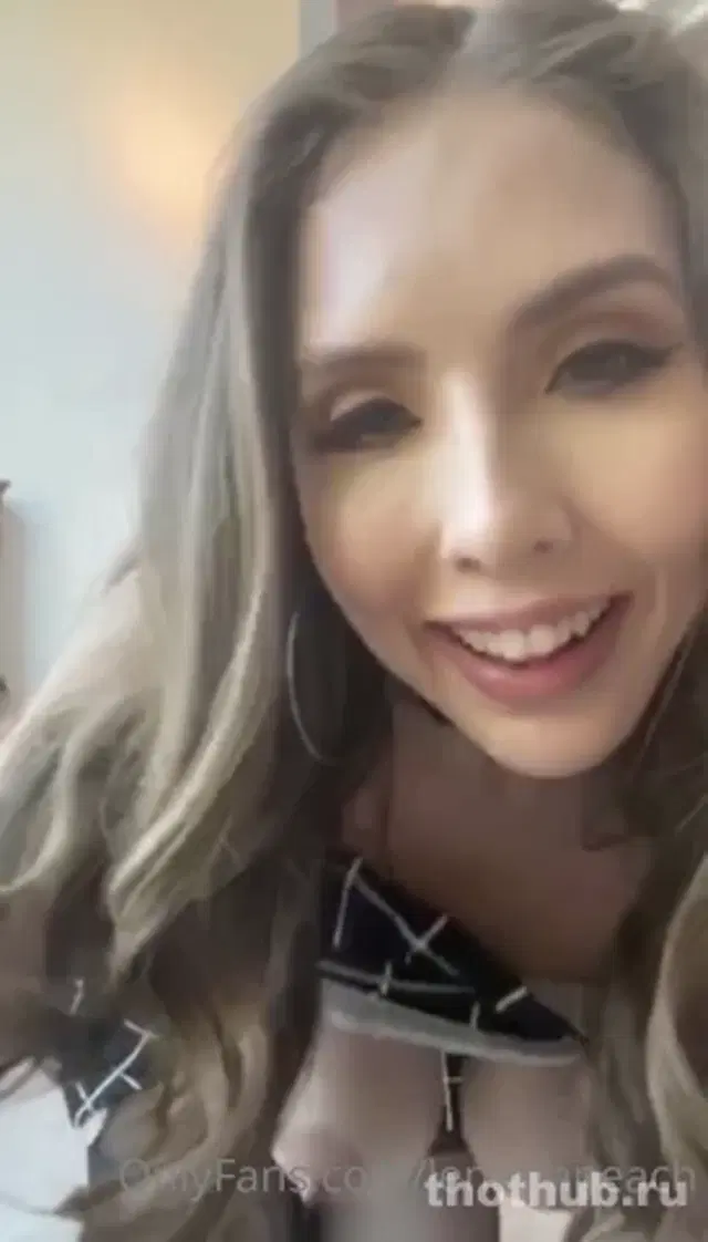 Lena Paul (Video 3)