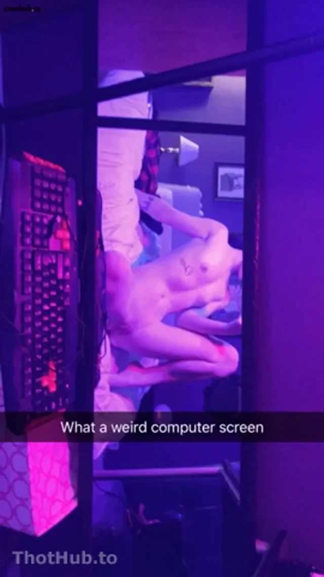 Evelyn Claire Solo Anal Tease Snapchat Premium