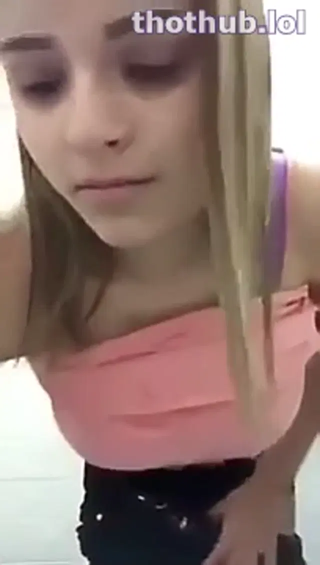 Karely Ruiz
