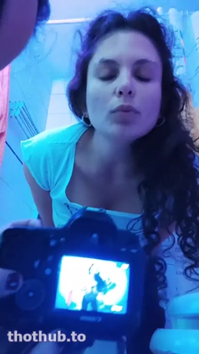 Cam4 argentina dramica ducha