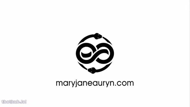 Maryjane auryn close up fuck