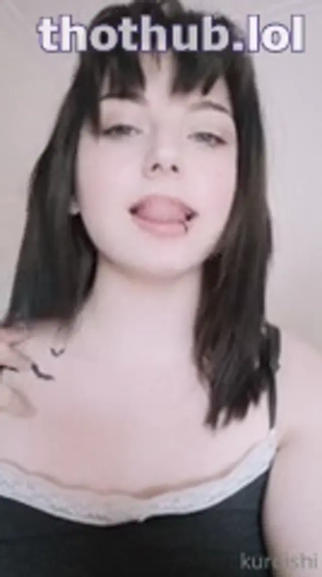 Kuro Kitsune beautiful breasts