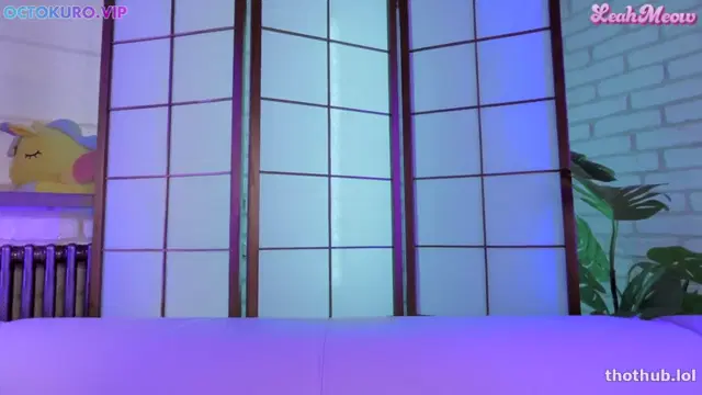 Leah Meow lesbian and creamy pussy