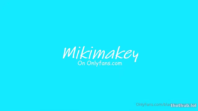 Blackmango Mary dildo fucking