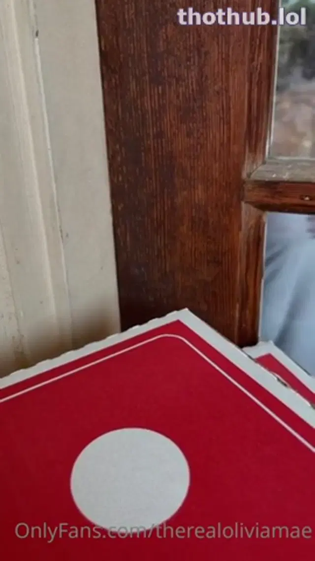 Olivia Mae Fucks Pizza Delivery Guy Video Leaked