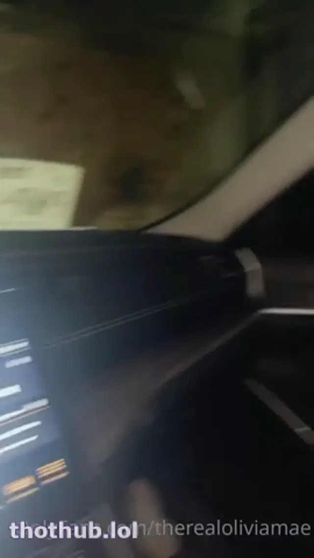 Olivia Mae car fucking