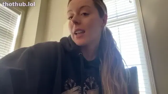 NadiaFoxx69 26